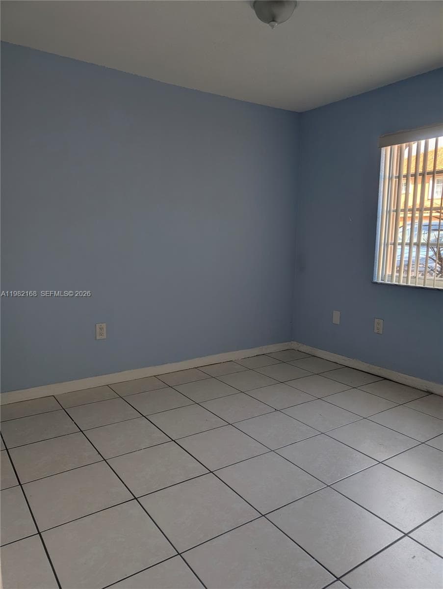 2485 W 76th St # 109, Hialeah FL 33016 — 17