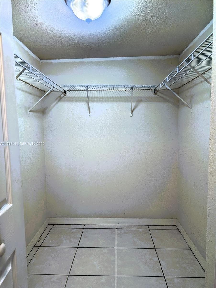 2485 W 76th St # 109, Hialeah FL 33016 — 22