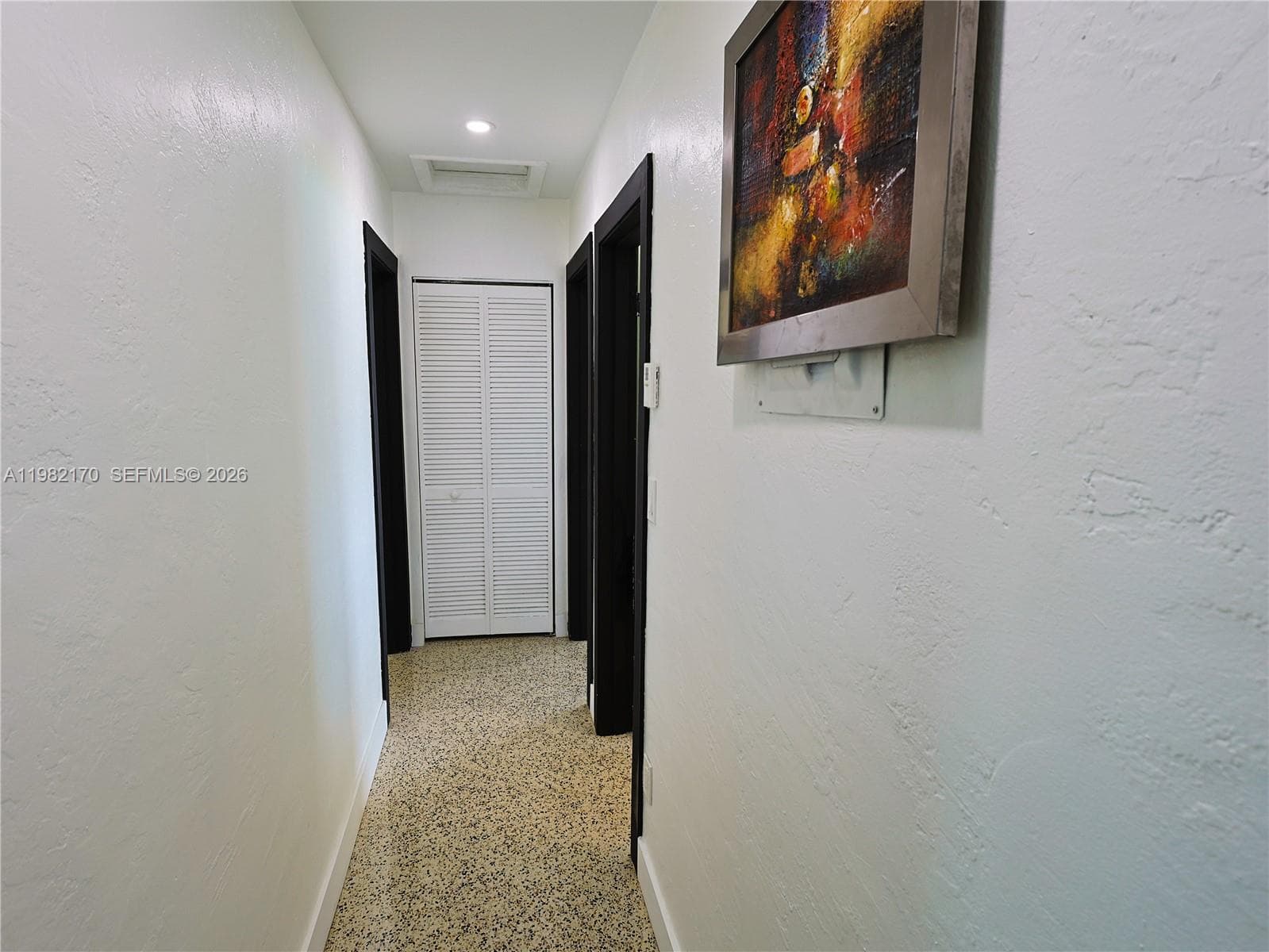 9460 Martinique Dr, Cutler Bay FL 33189 — 15