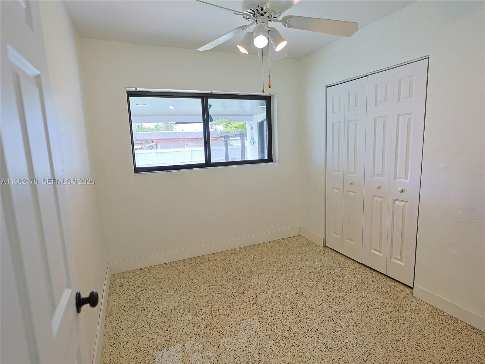 9460 Martinique Dr, Cutler Bay FL 33189 — 19