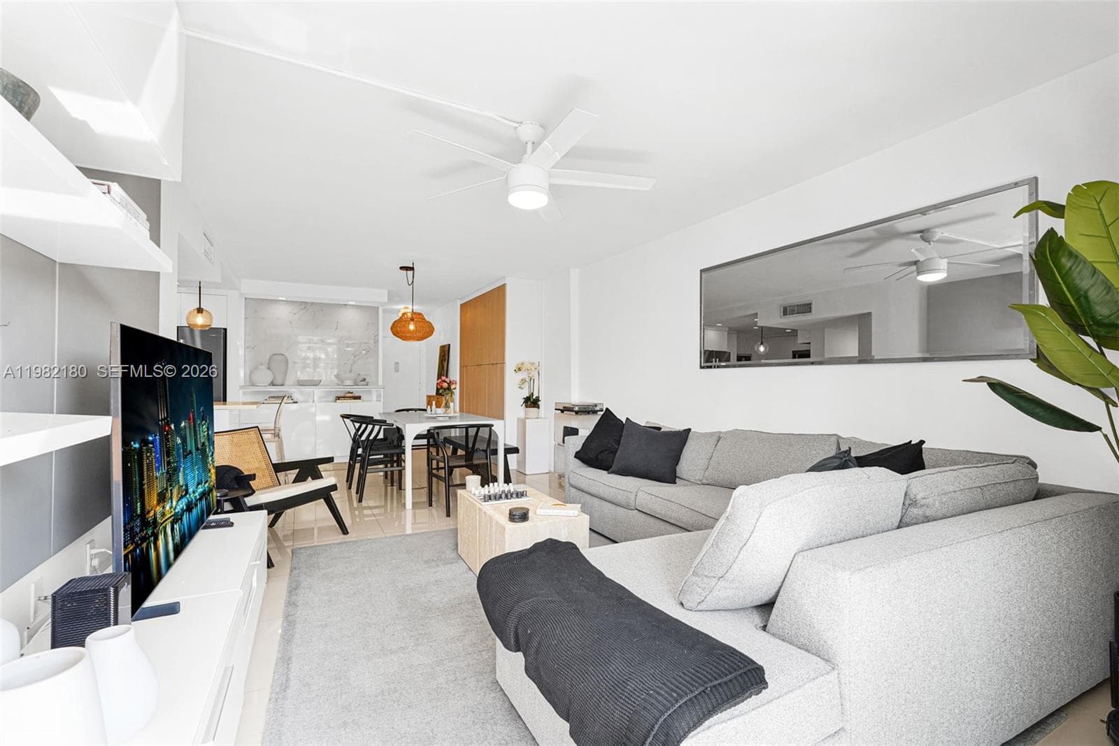 1605 Bay Rd # 201, Miami Beach FL 33139 — 27