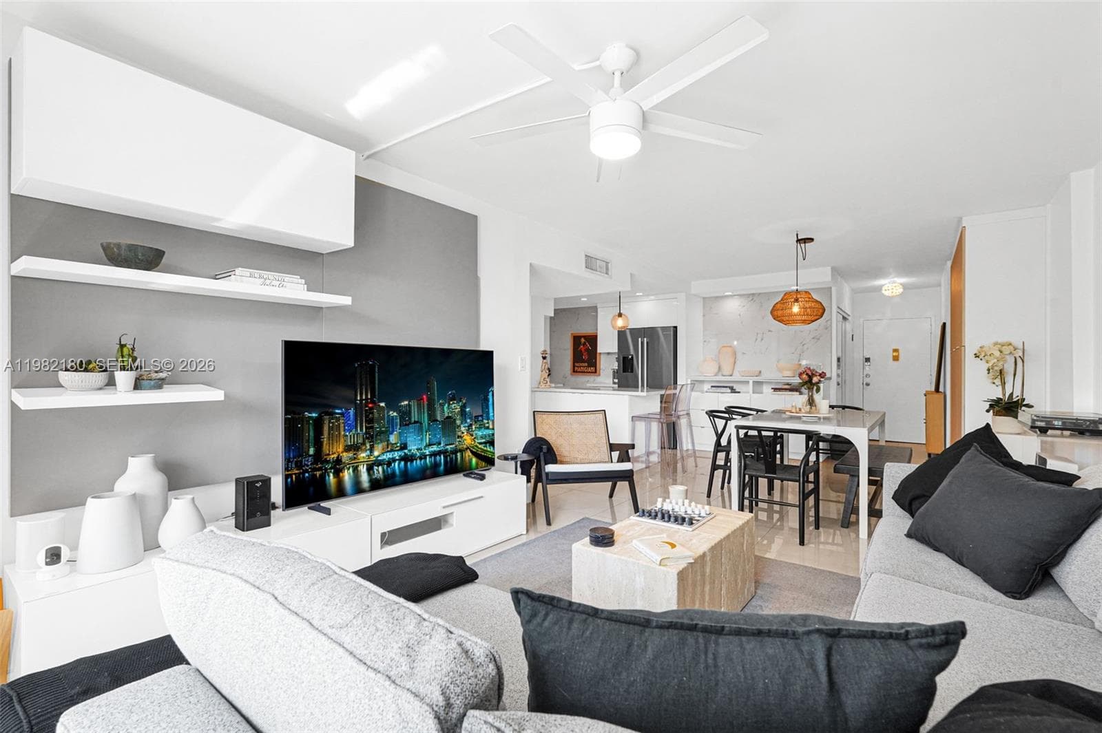 1605 Bay Rd # 201, Miami Beach FL 33139 — 6
