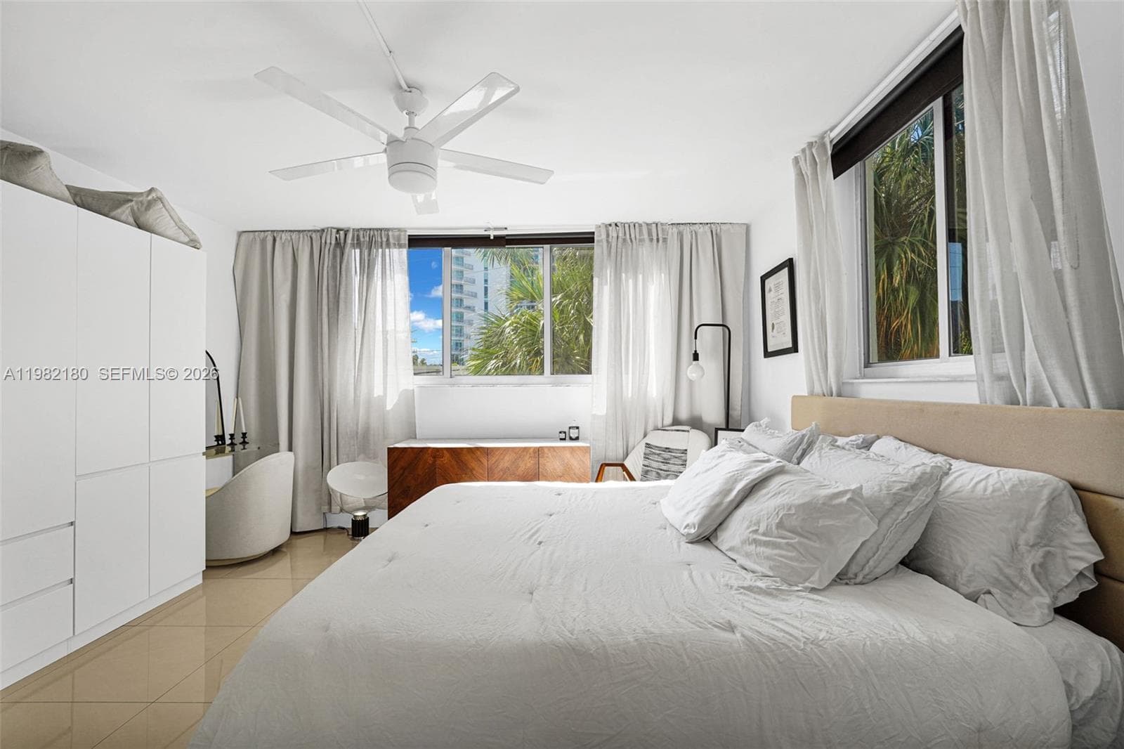 1605 Bay Rd # 201, Miami Beach FL 33139 — 18