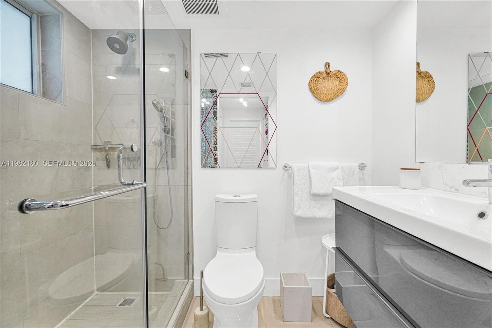 1605 Bay Rd # 201, Miami Beach FL 33139 — 15
