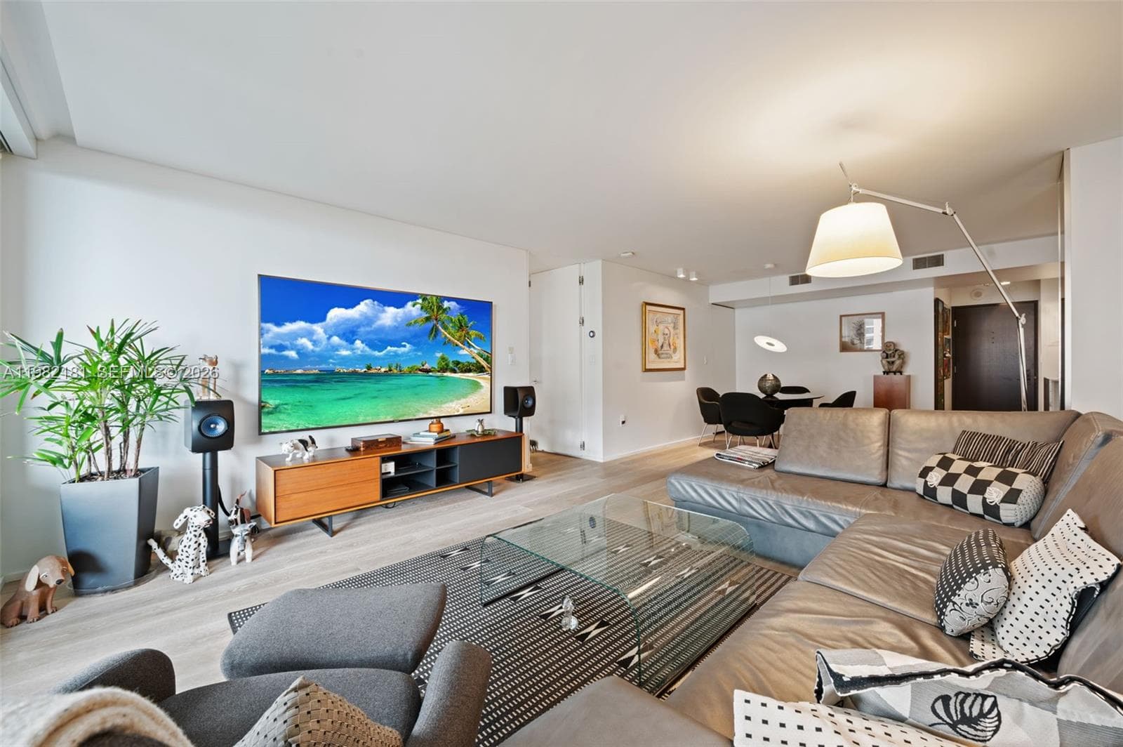 2901 S Bayshore Dr # 8E, Coconut Grove FL 33133 — 2