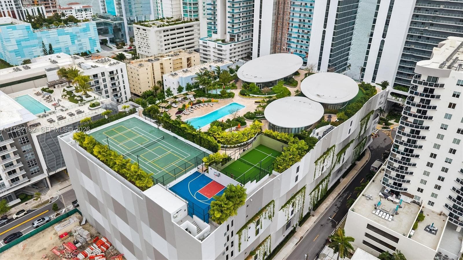 700 NE 24rd St # 5802, Miami FL 33137 — 46