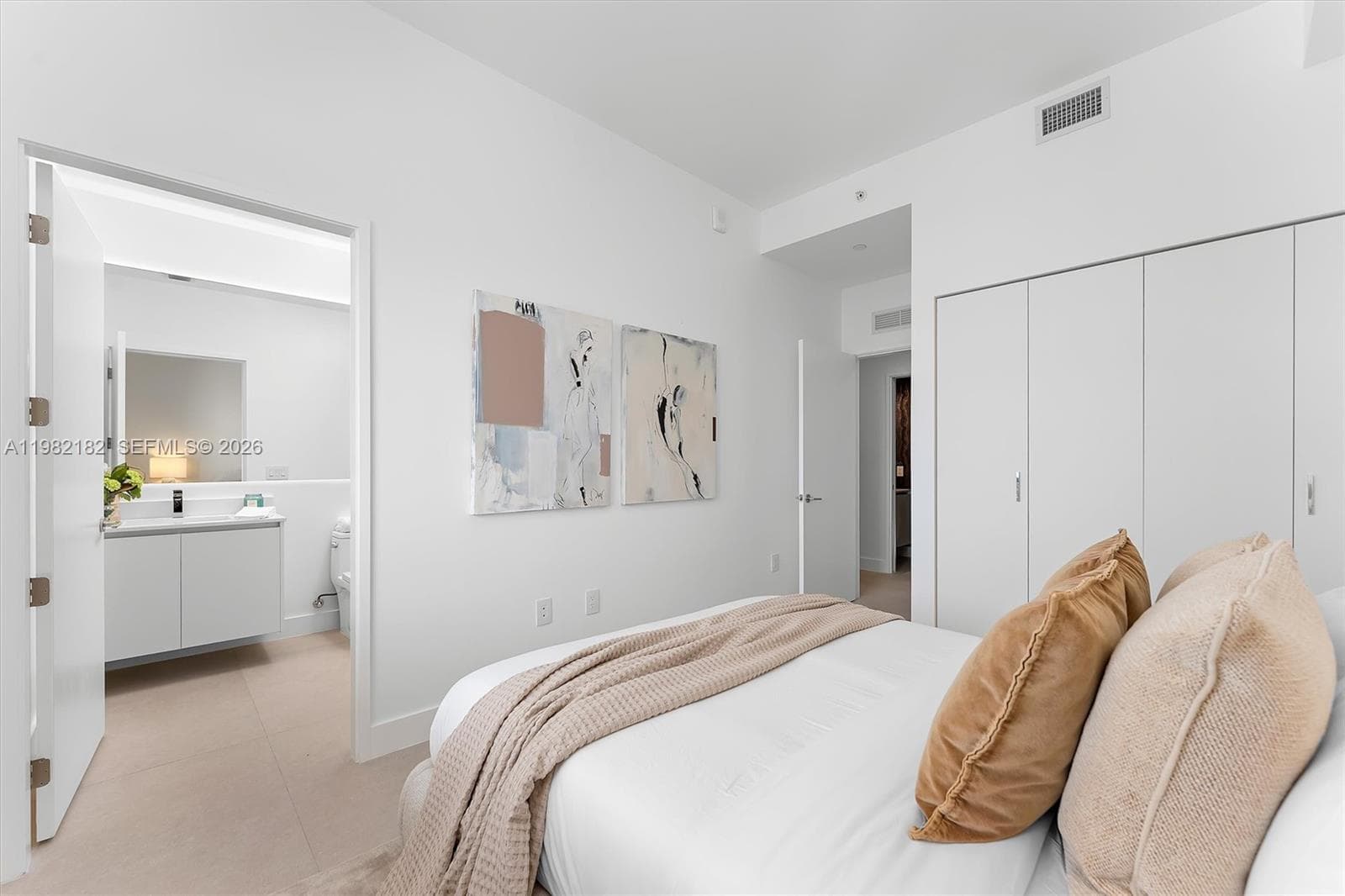 700 NE 24rd St # 5802, Miami FL 33137 — 29