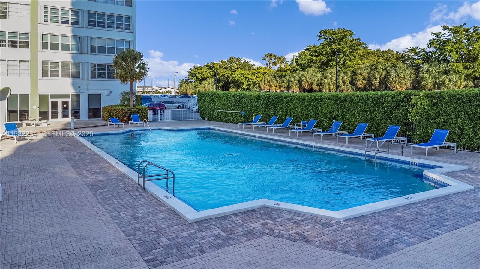 2150 Sans Souci Blvd # B605, North Miami FL 33181 — 24