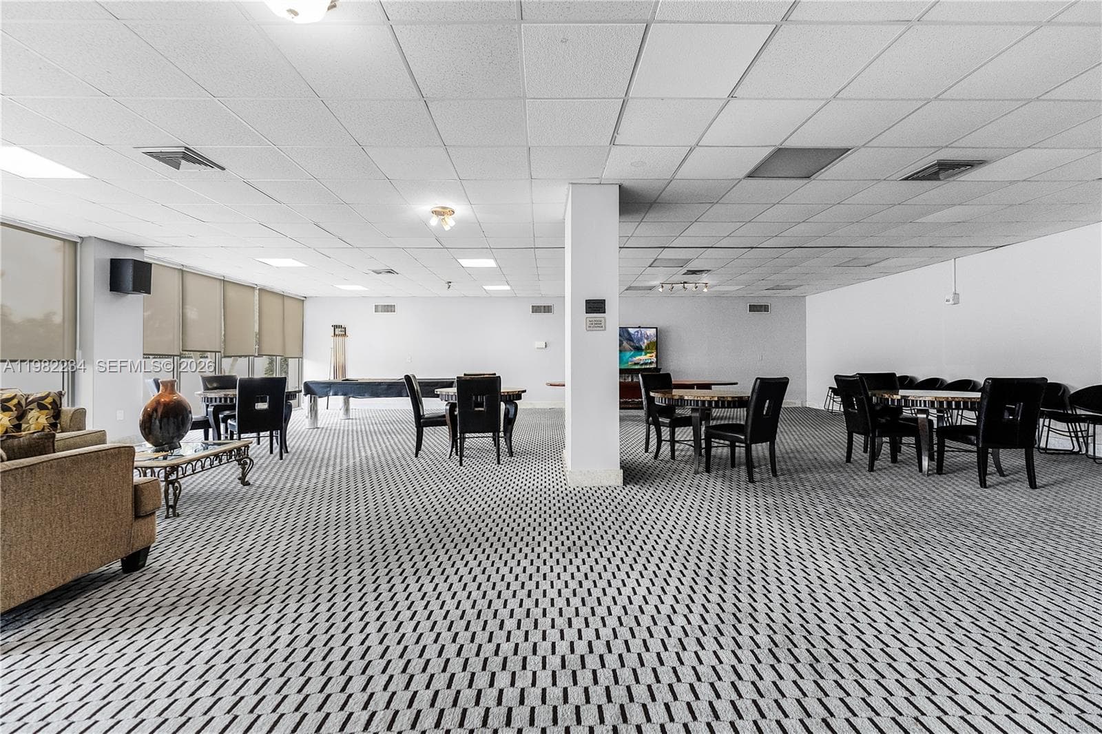 2150 Sans Souci Blvd # B605, North Miami FL 33181 — 27