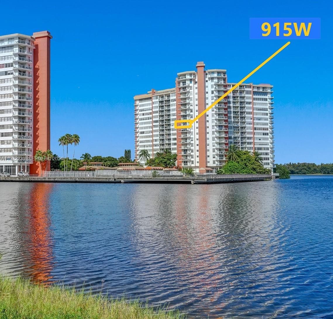 1301 NE Miami Gardens Dr # 915W, Miami FL 33179 — 1