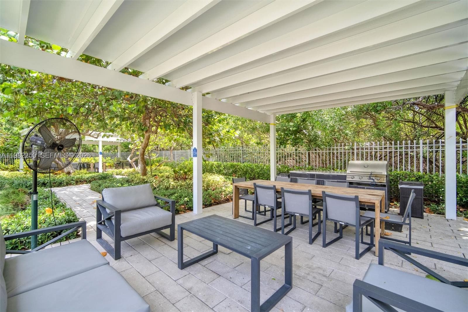 199 Ocean Lane Dr # 1009, Key Biscayne FL 33149 — 26