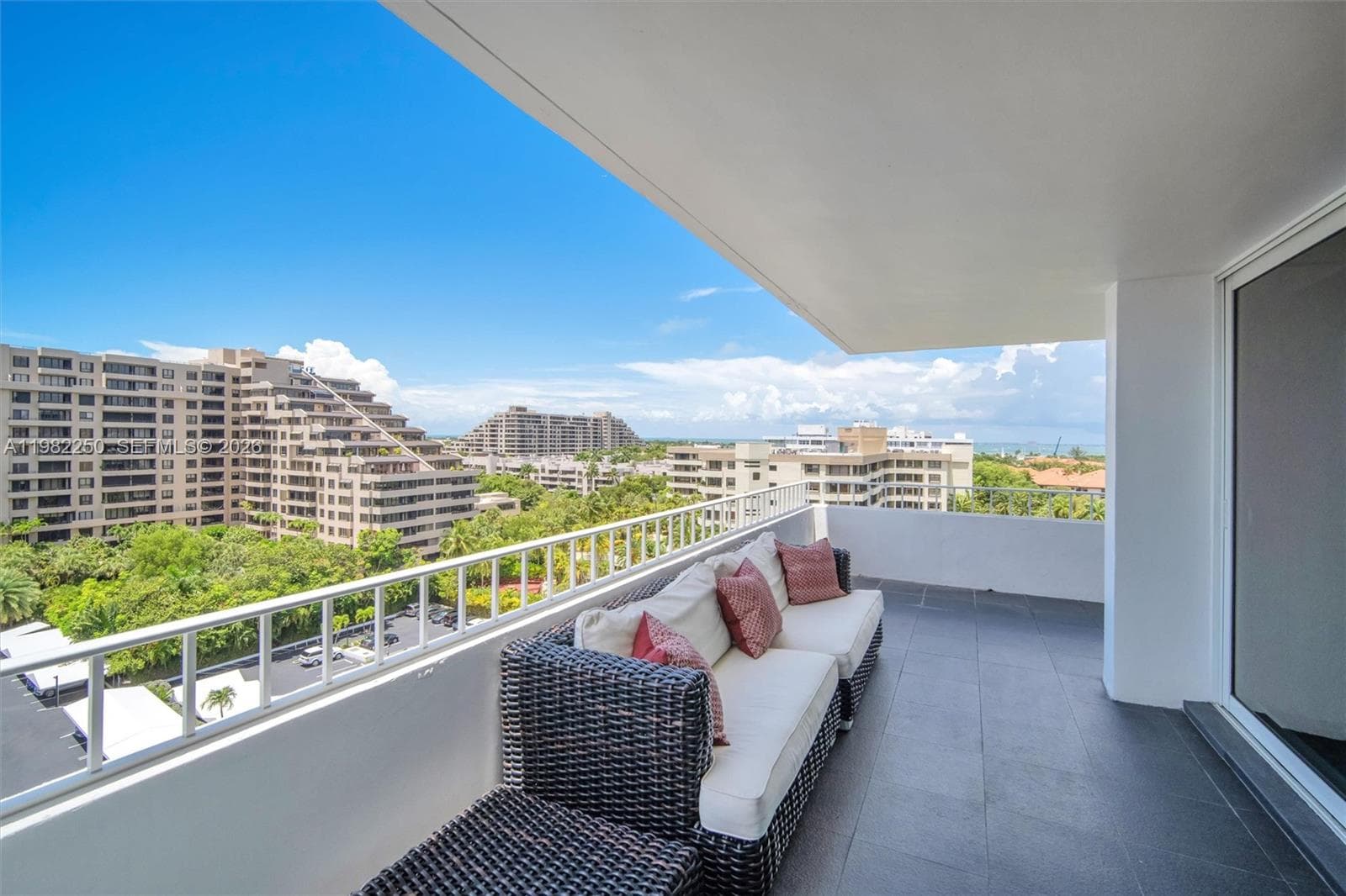 199 Ocean Lane Dr # 1009, Key Biscayne FL 33149 — 24