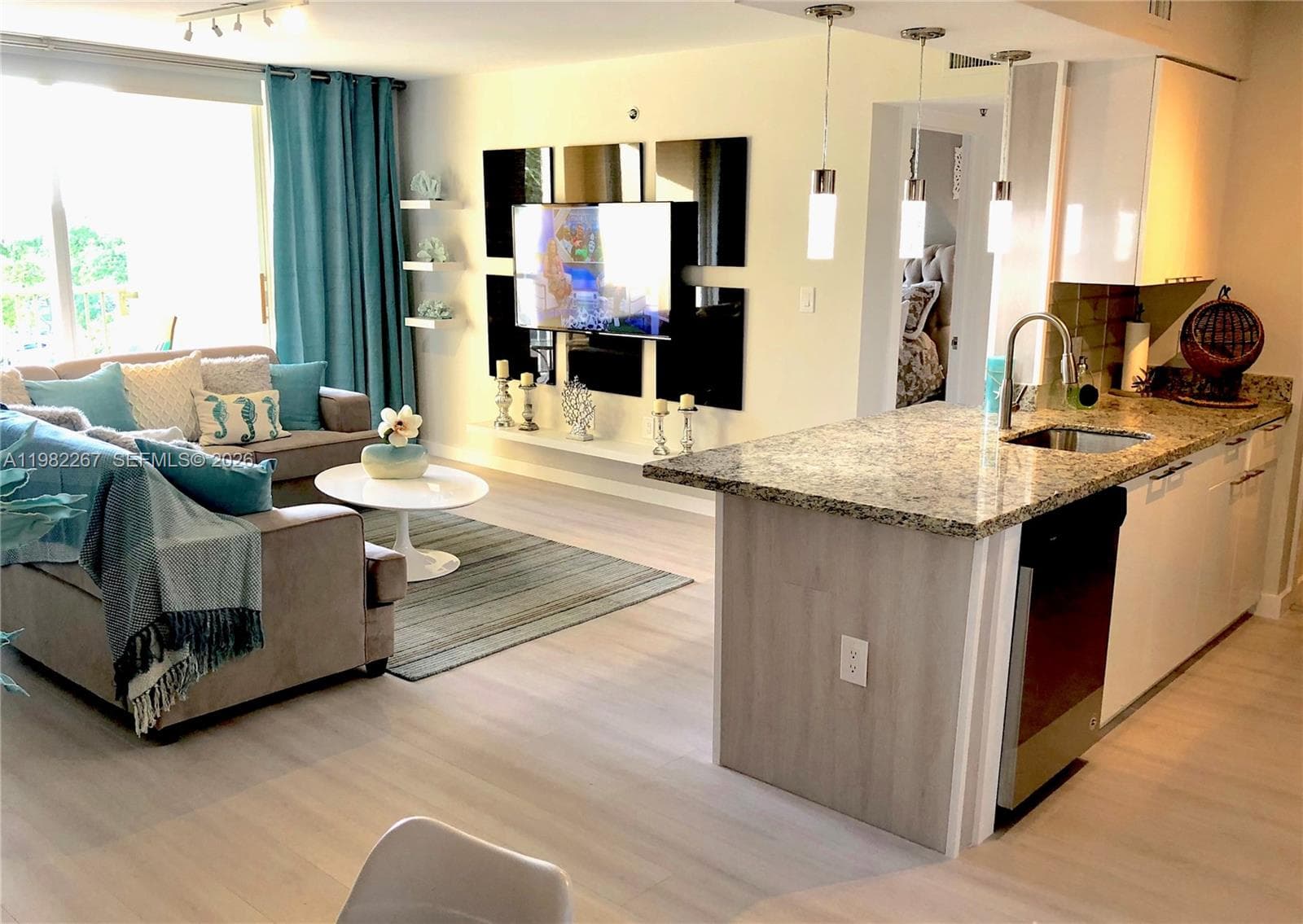 19999 E Country Club Dr # 1405, Aventura FL 33180 — 1