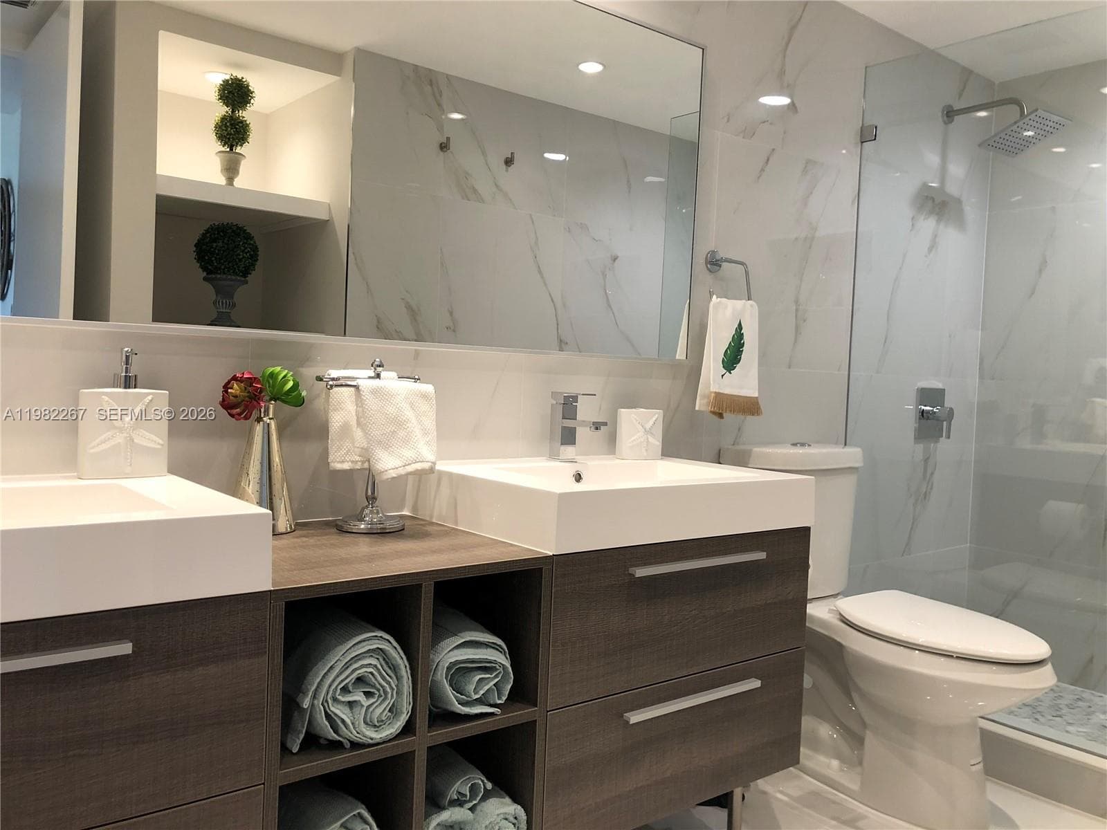 19999 E Country Club Dr # 1405, Aventura FL 33180 — 19