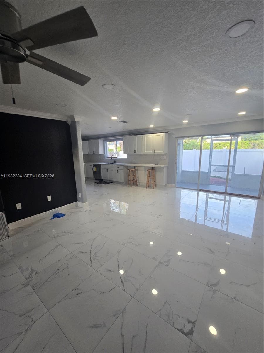 252 NE 212th Ter, Miami FL 33179 — 9
