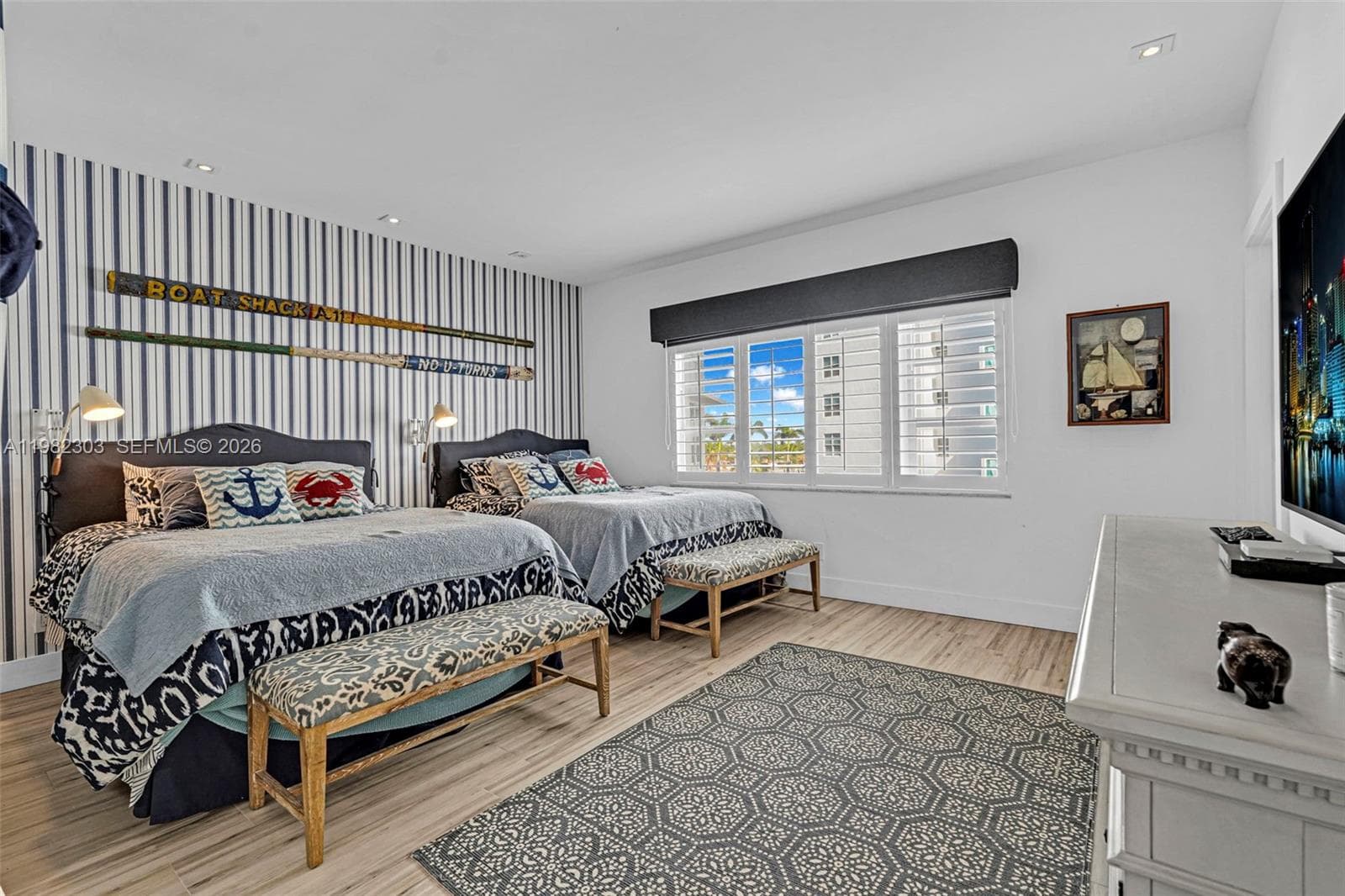 4925 Collins Ave # 4A, Miami Beach FL 33140 — 26