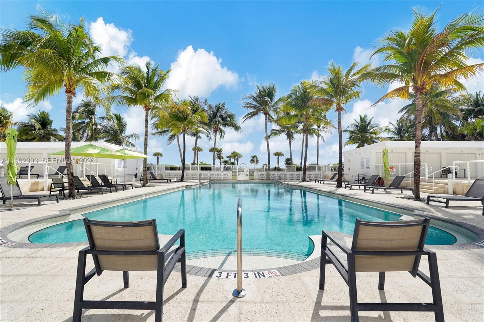 4925 Collins Ave # 4A, Miami Beach FL 33140 — 5
