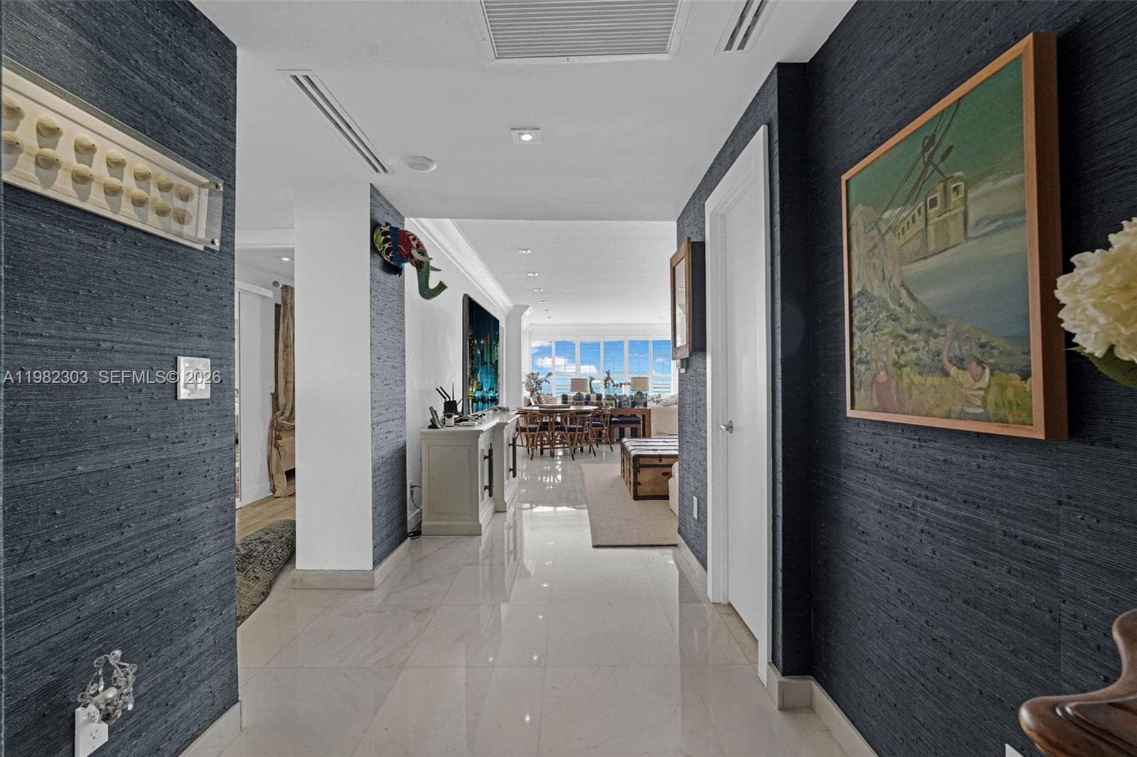 4925 Collins Ave # 4A, Miami Beach FL 33140 — 18