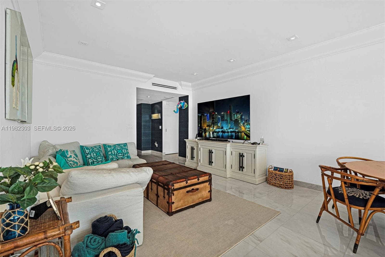 4925 Collins Ave # 4A, Miami Beach FL 33140 — 15