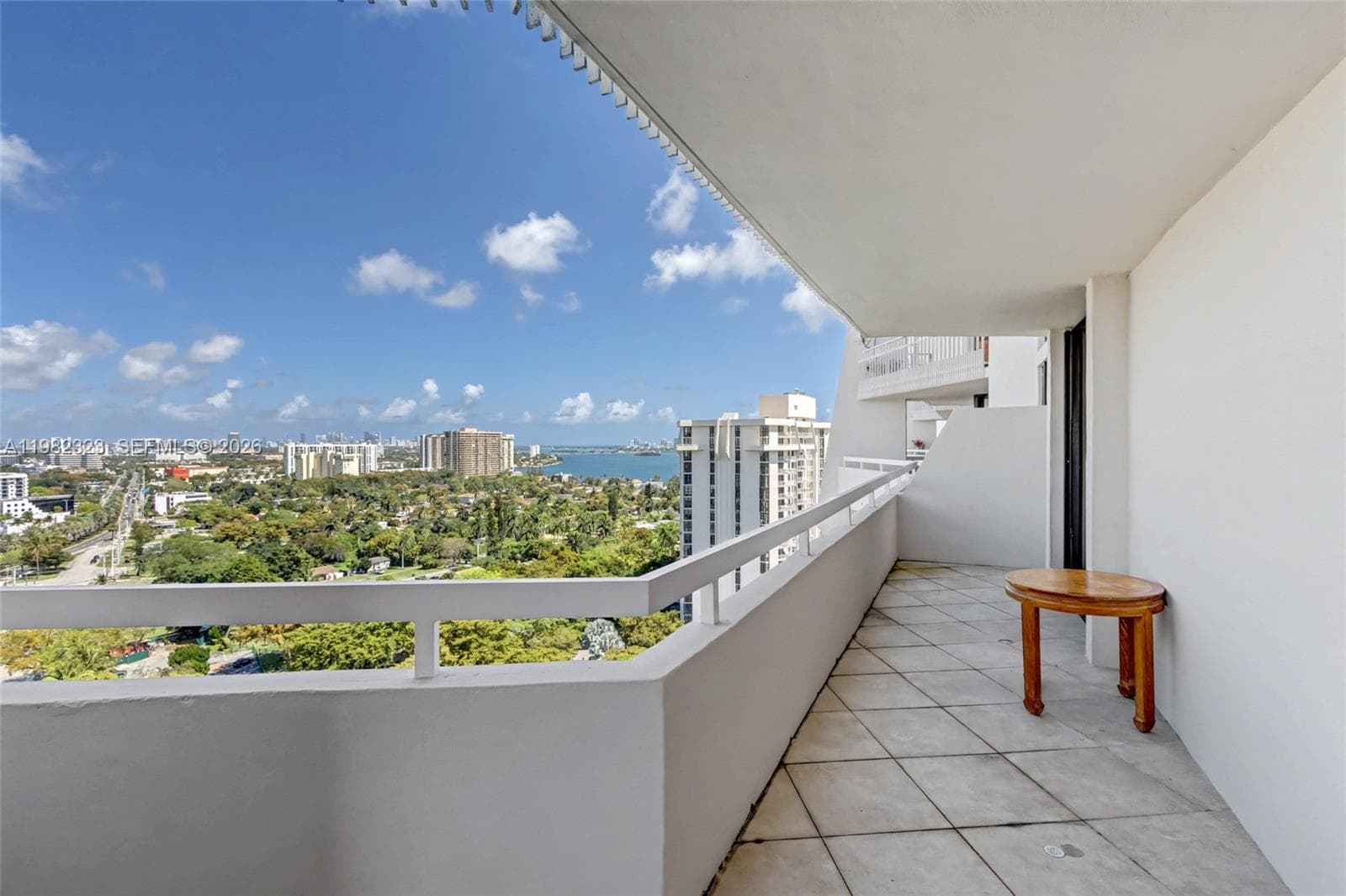 2000 Towerside Ter, Miami FL 33138 — 17