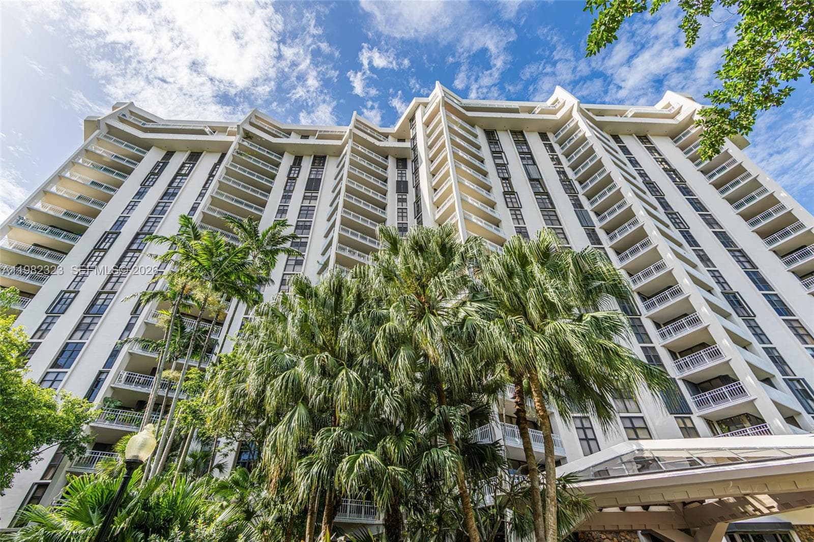 2000 Towerside Ter, Miami FL 33138 — 43
