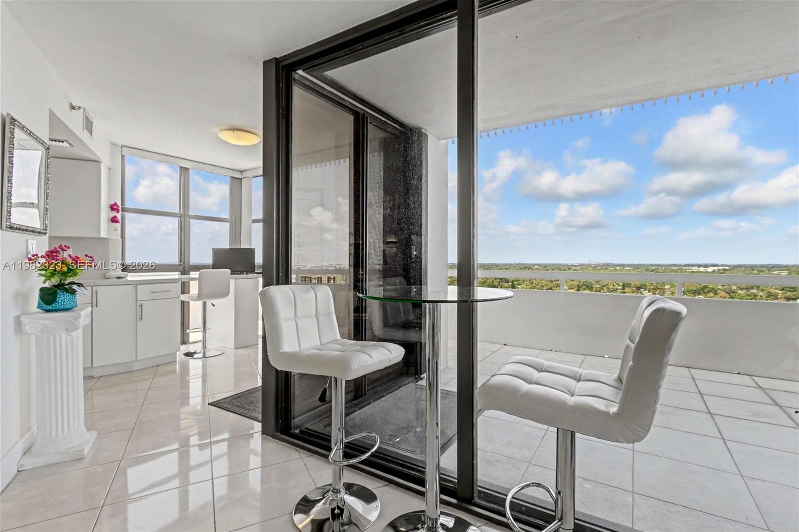 2000 Towerside Ter, Miami FL 33138 — 5