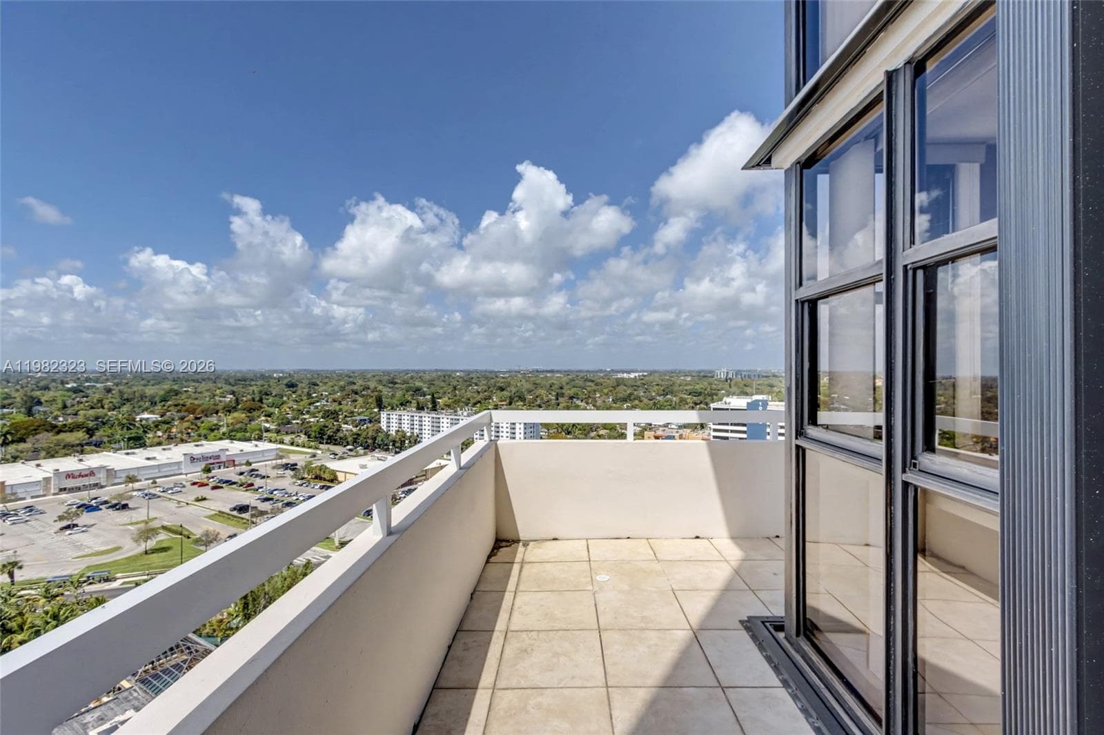 2000 Towerside Ter, Miami FL 33138 — 18