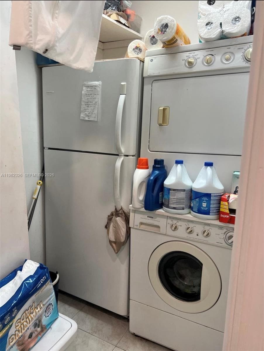 2190 SW 22 terrace, Miami FL 33145 — 17