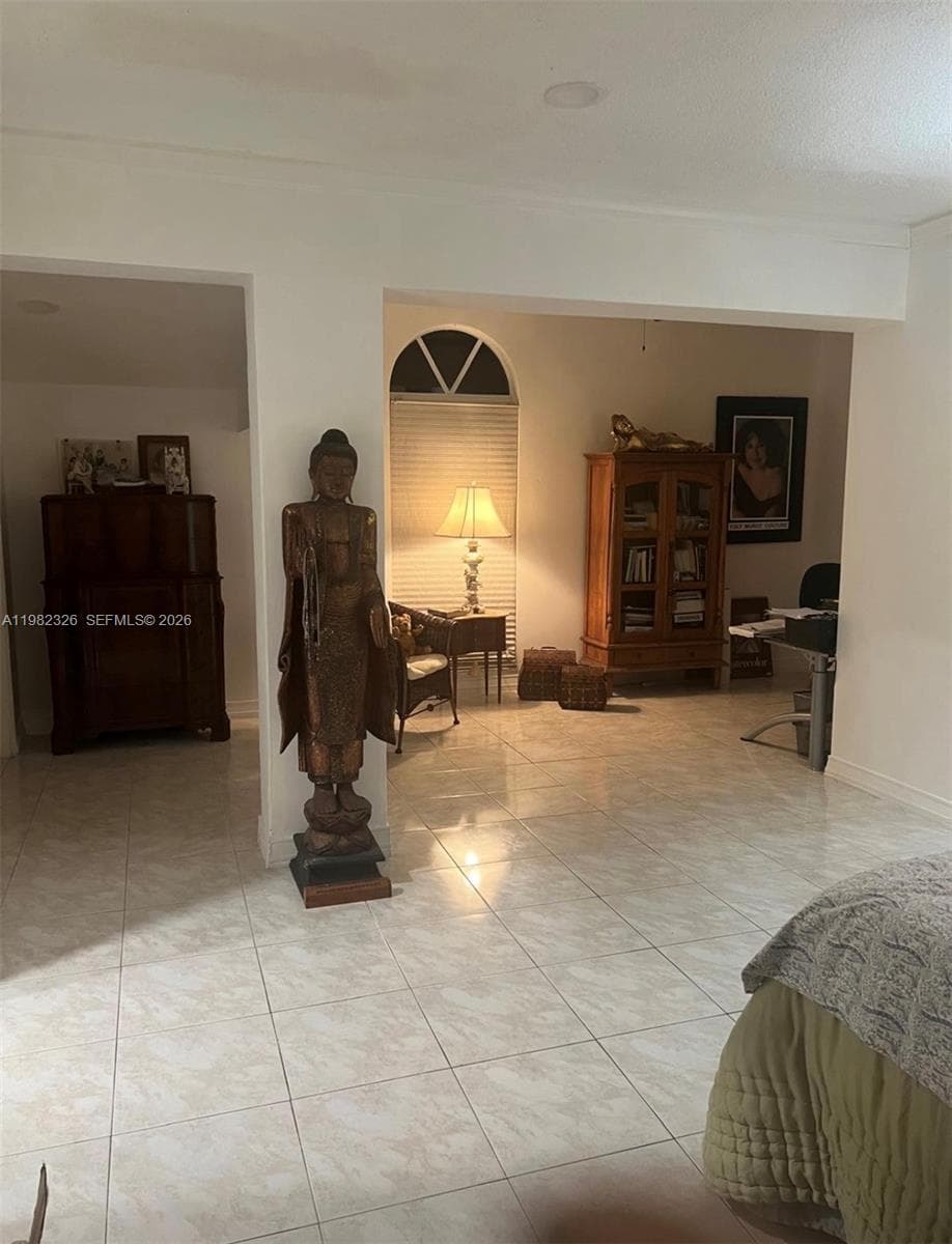 2190 SW 22 terrace, Miami FL 33145 — 32