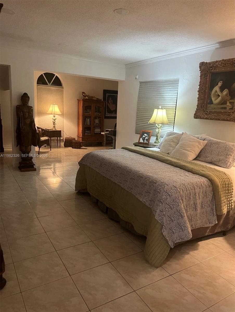 2190 SW 22 terrace, Miami FL 33145 — 30