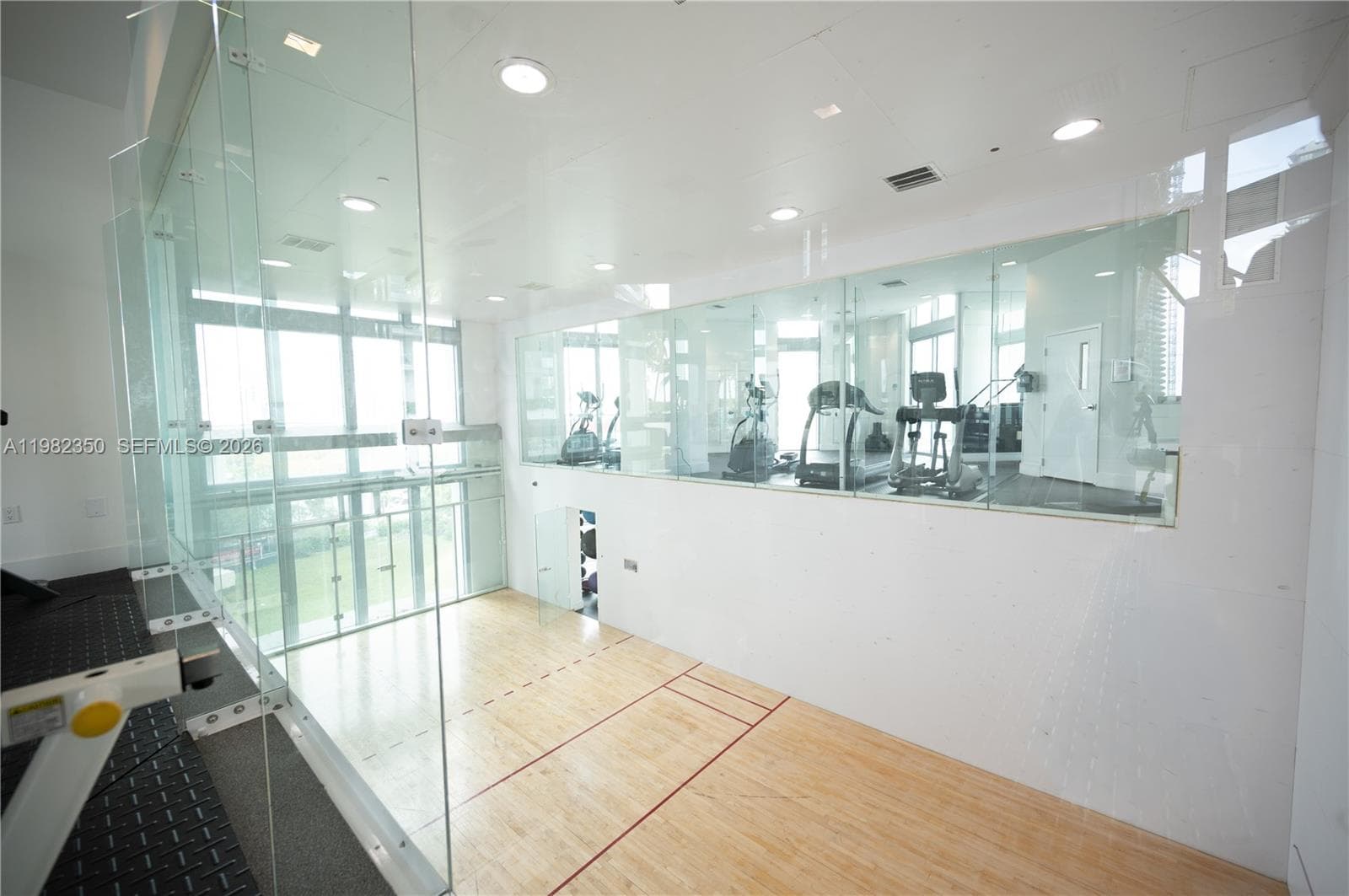 350 S MIAMI # 1709, Miami FL 33130 — 43