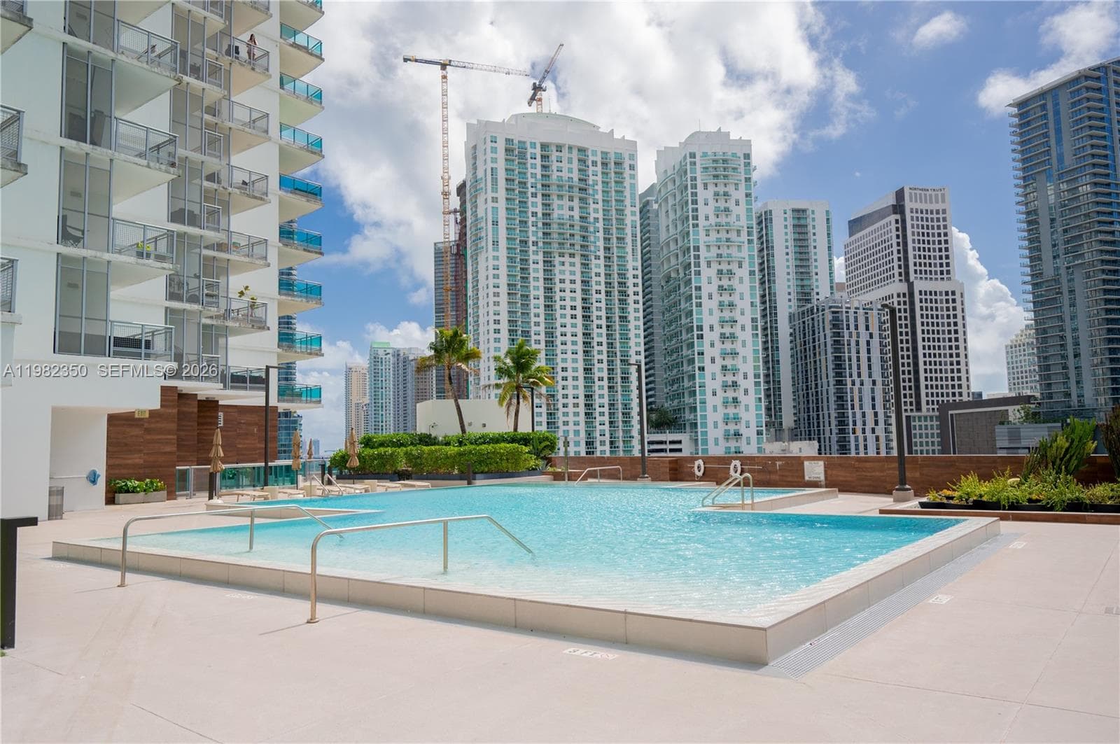 350 S MIAMI # 1709, Miami FL 33130 — 20