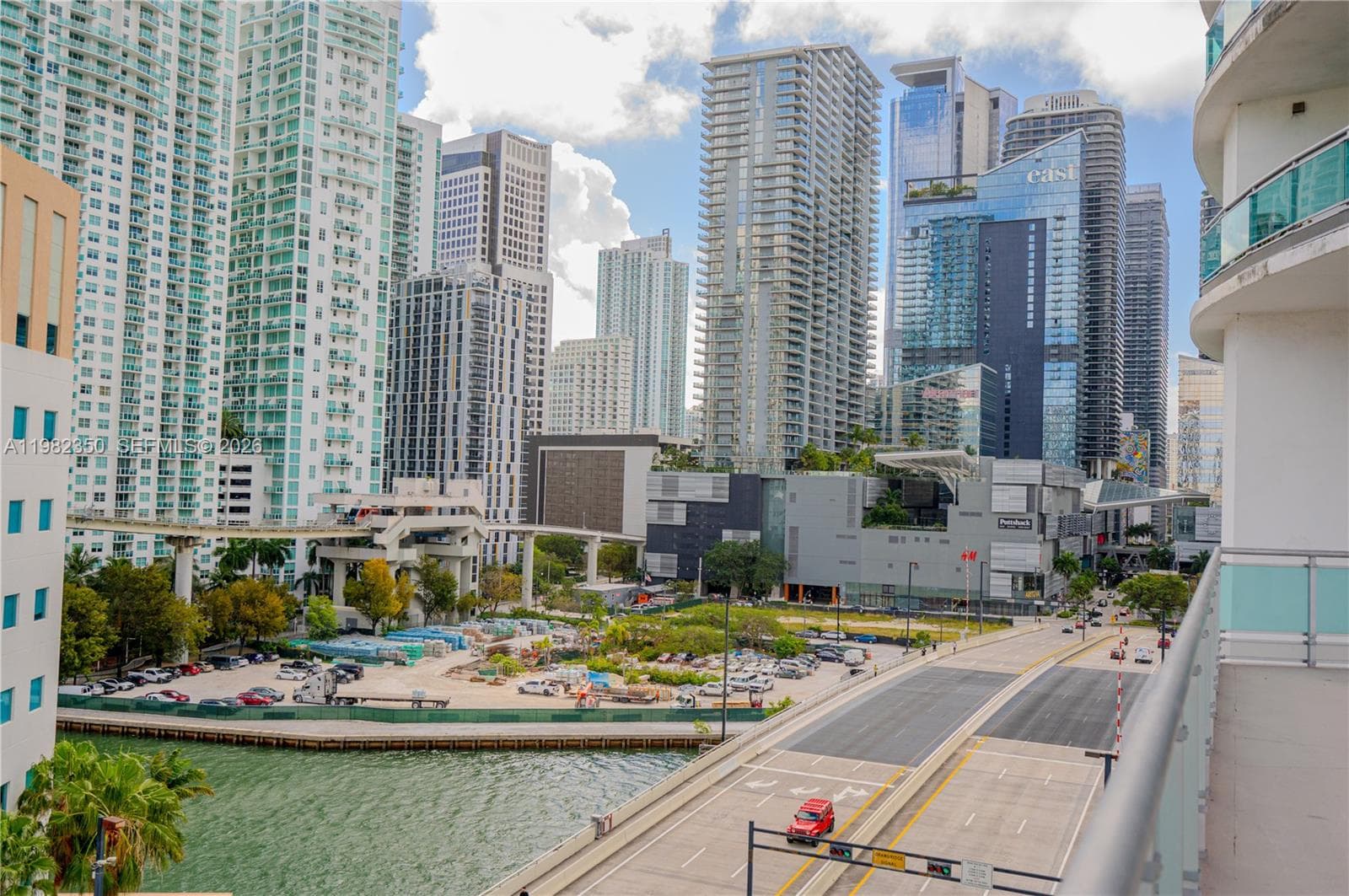 350 S MIAMI # 1709, Miami FL 33130 — 33
