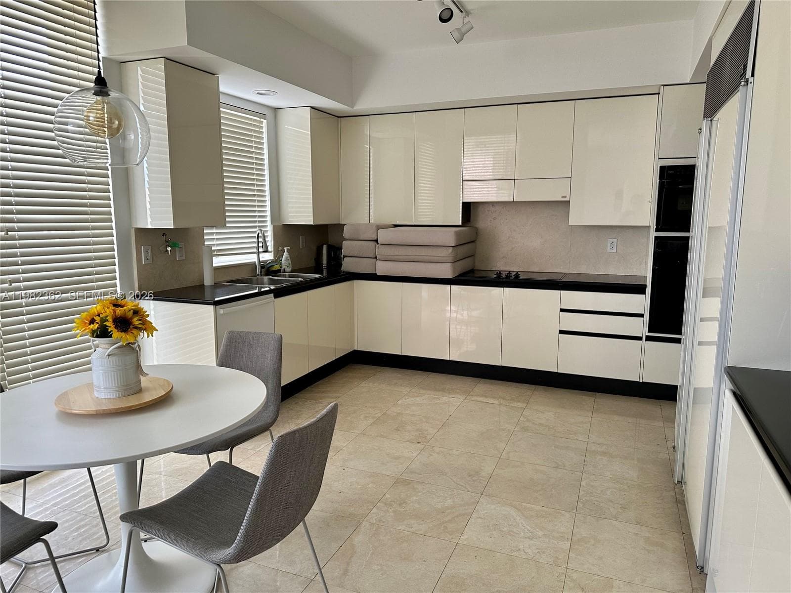 785 Crandon Blvd # 803, Key Biscayne FL 33149 — 18