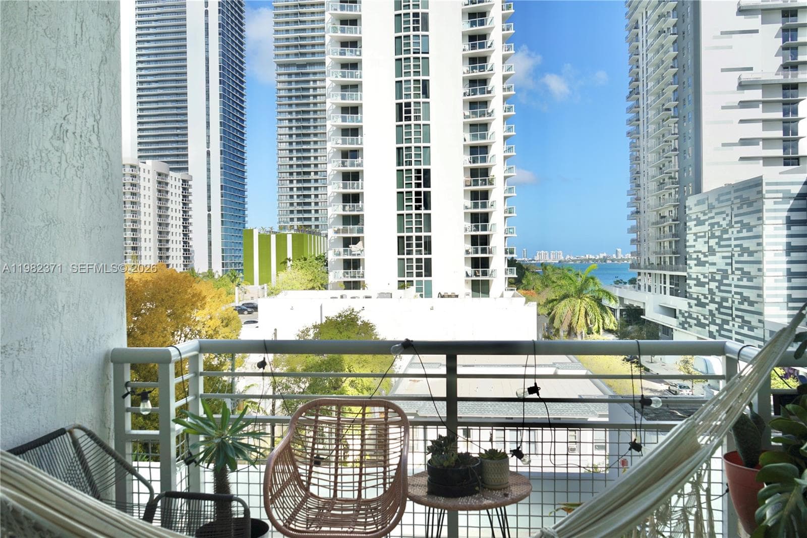 2200 NE 4th Ave # 503, Miami FL 33137 — 1