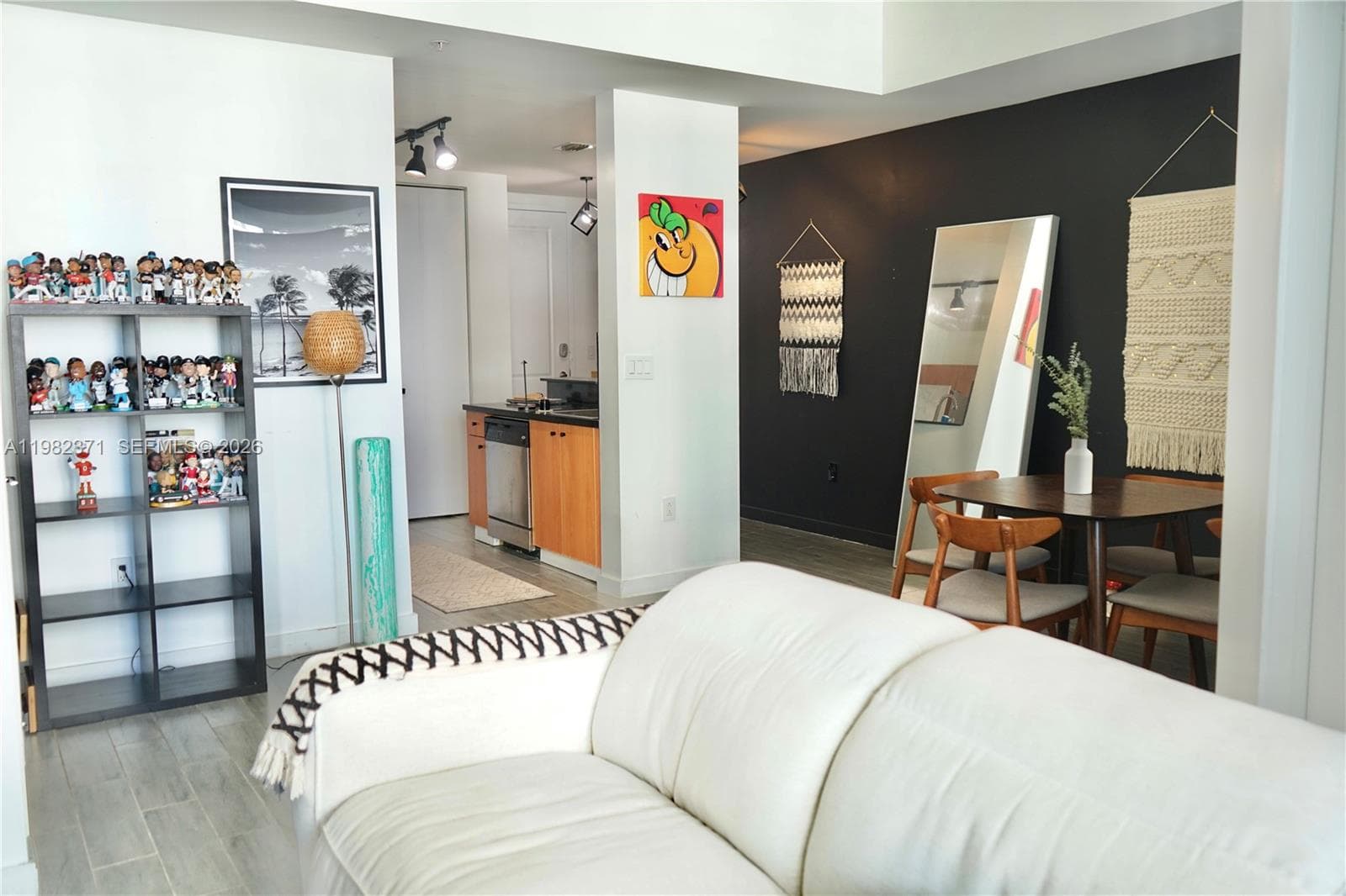 2200 NE 4th Ave # 503, Miami FL 33137 — 10