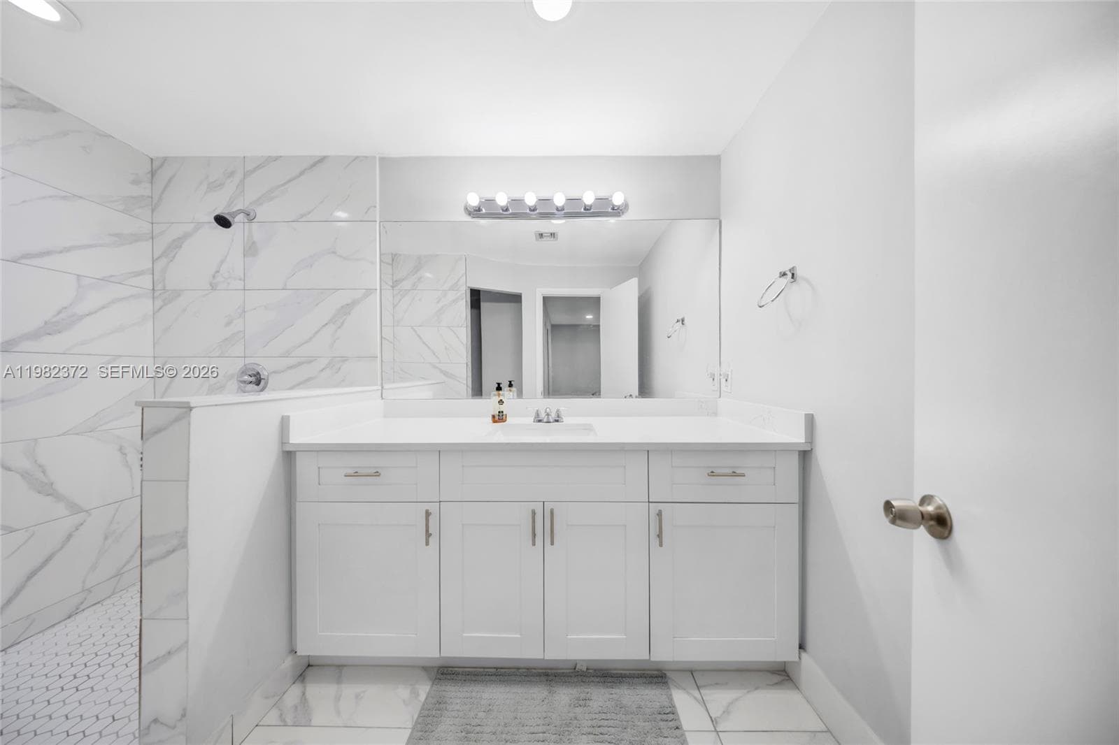 6637 NW 181st Ln # 6637, Hialeah FL 33015 — 17