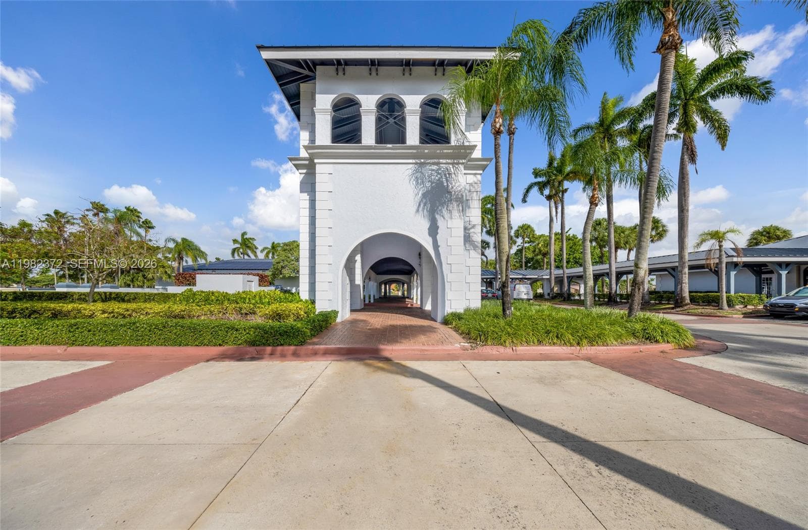 6637 NW 181st Ln # 6637, Hialeah FL 33015 — 36