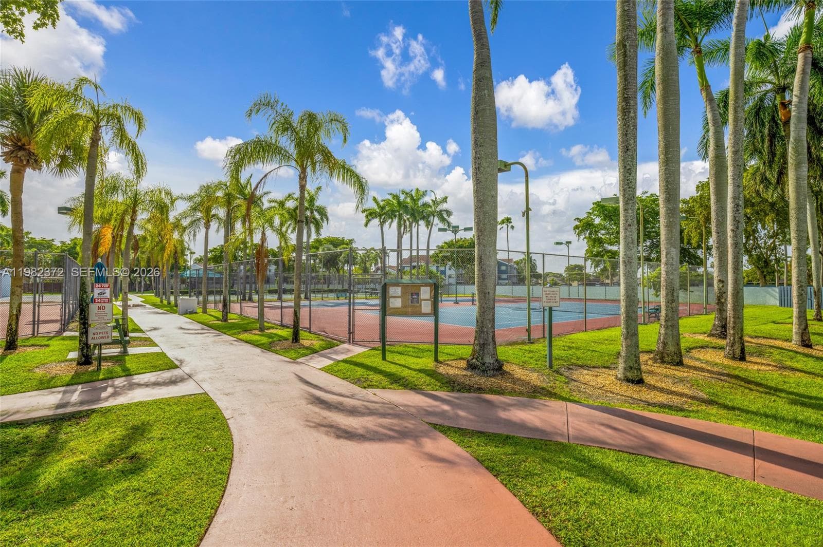 6637 NW 181st Ln # 6637, Hialeah FL 33015 — 32