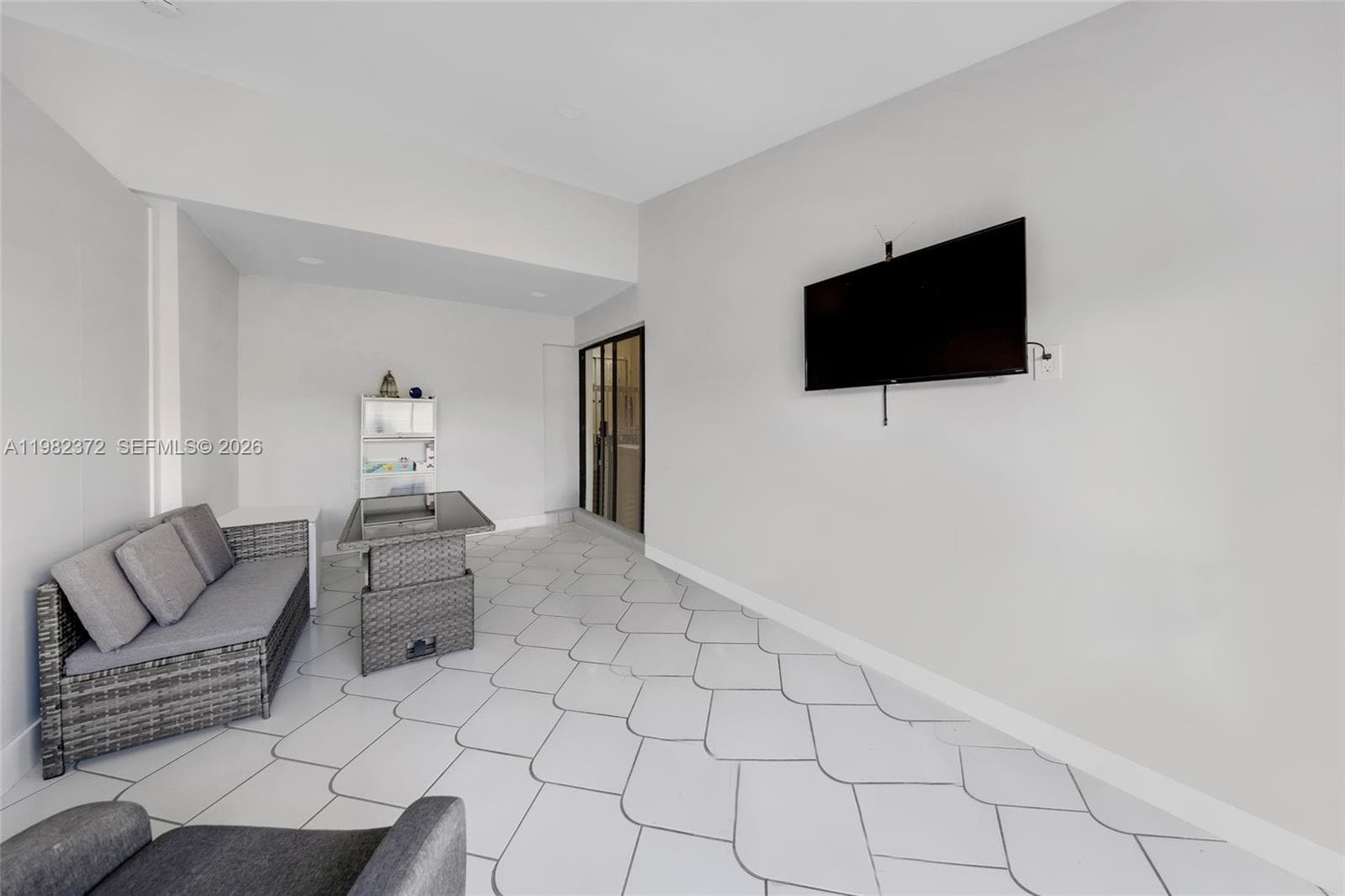 6637 NW 181st Ln # 6637, Hialeah FL 33015 — 24