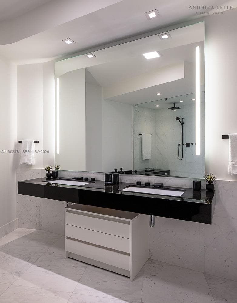 18555 Collins Ave. # 3005, Sunny Isles Beach FL 33160 — 28