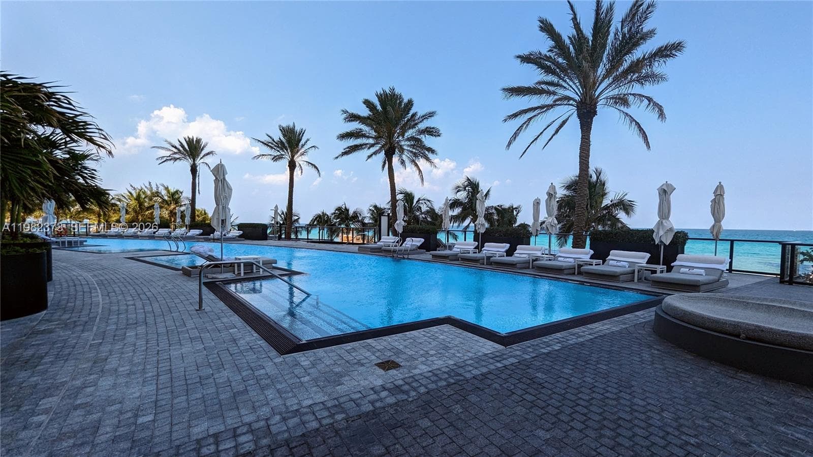 18555 Collins Ave. # 3005, Sunny Isles Beach FL 33160 — 44