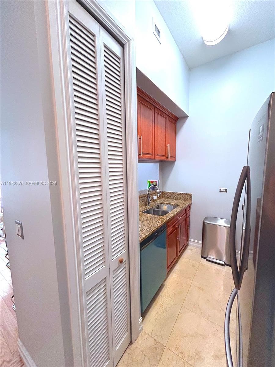 1805 Ponce De Leon Blvd # 626, Coral Gables FL 33134 — 6