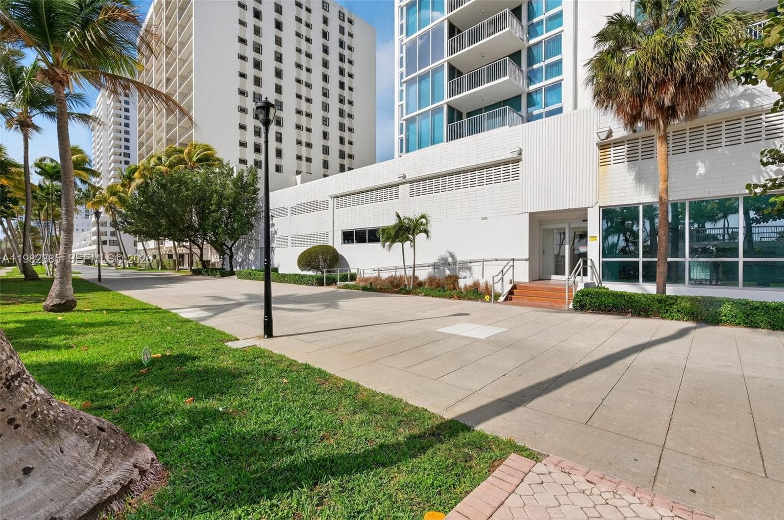 Mirasol Ocean Towers Cond, Miami Beach, FL — 61