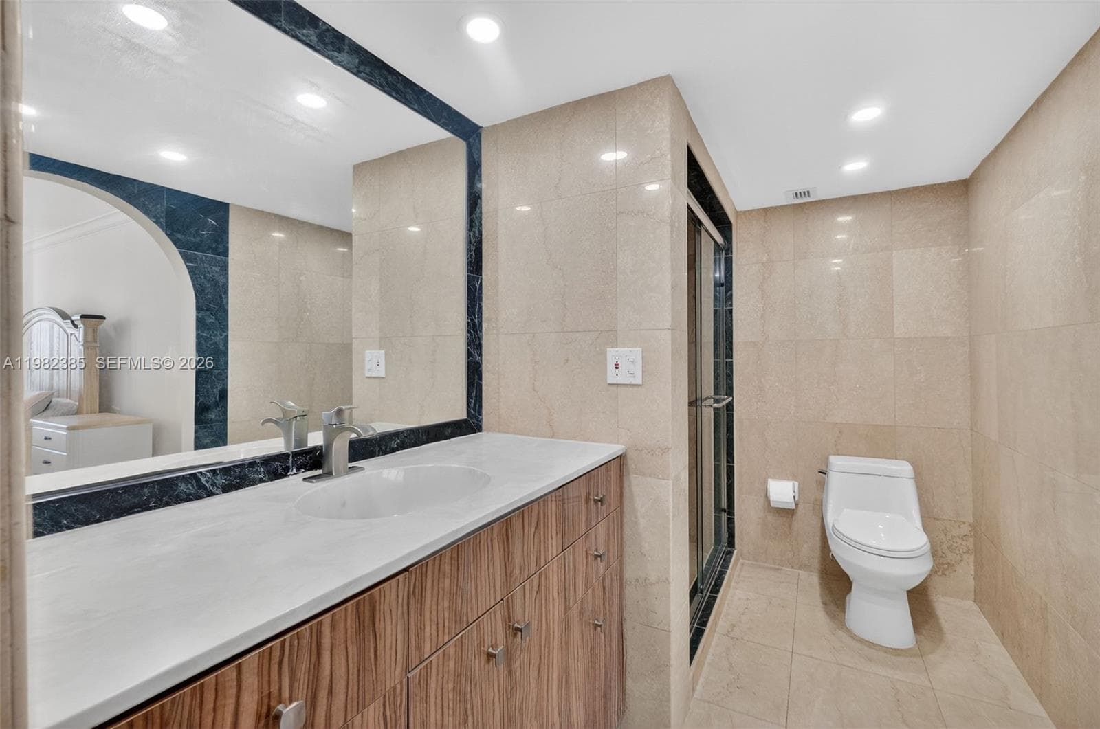 Mirasol Ocean Towers Cond, Miami Beach, FL — 29
