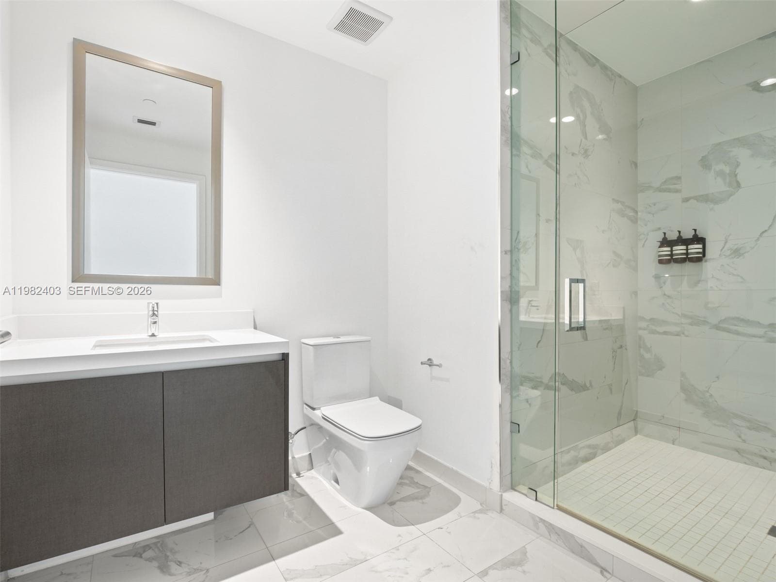 851 NE 1st Ave # 4801, Miami FL 33132 — 23