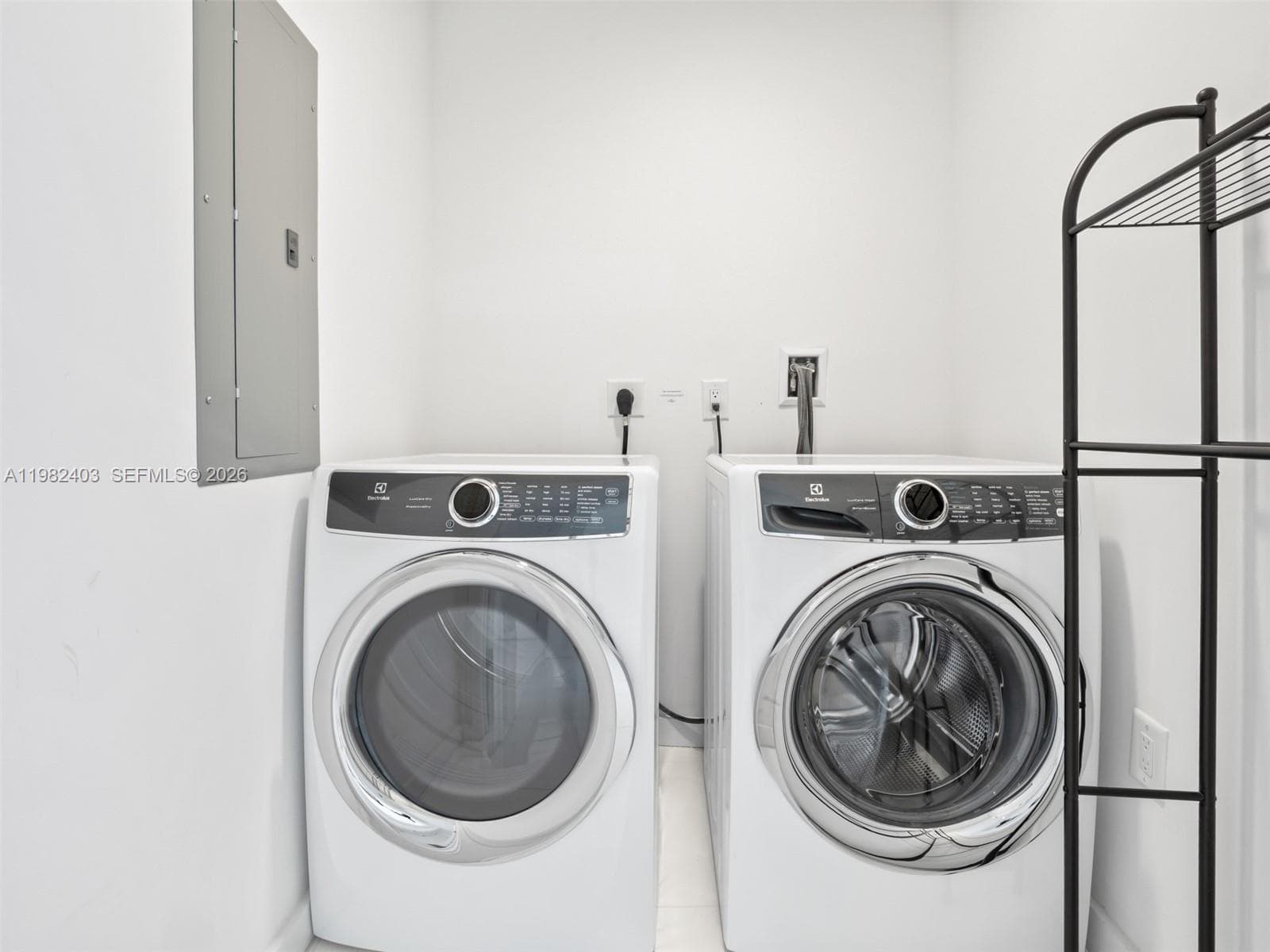 851 NE 1st Ave # 4801, Miami FL 33132 — 29