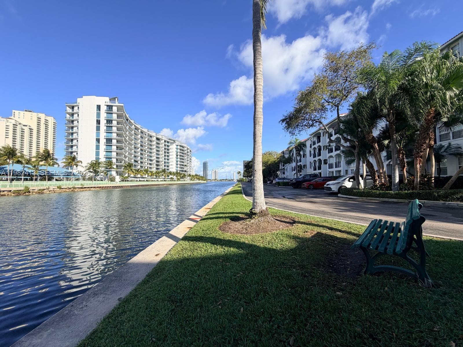 3165 NE 184th St # 6102, Aventura FL 33160 — 1