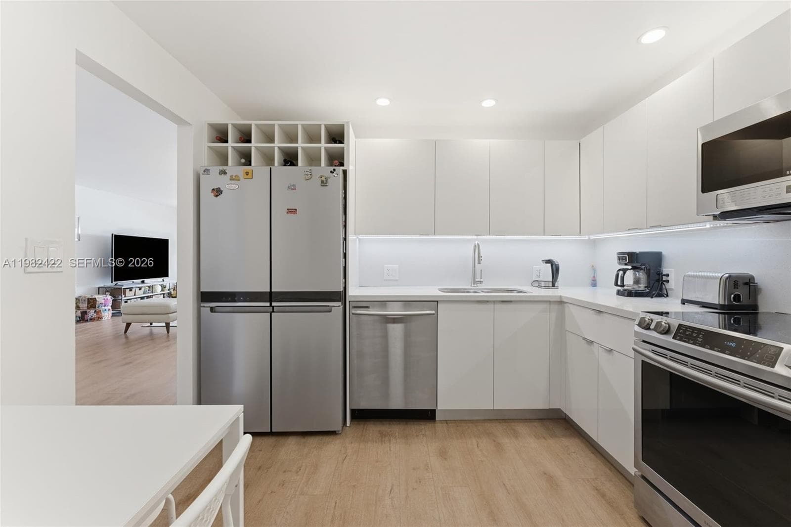 575 Crandon Blvd # 707, Key Biscayne FL 33149 — 7