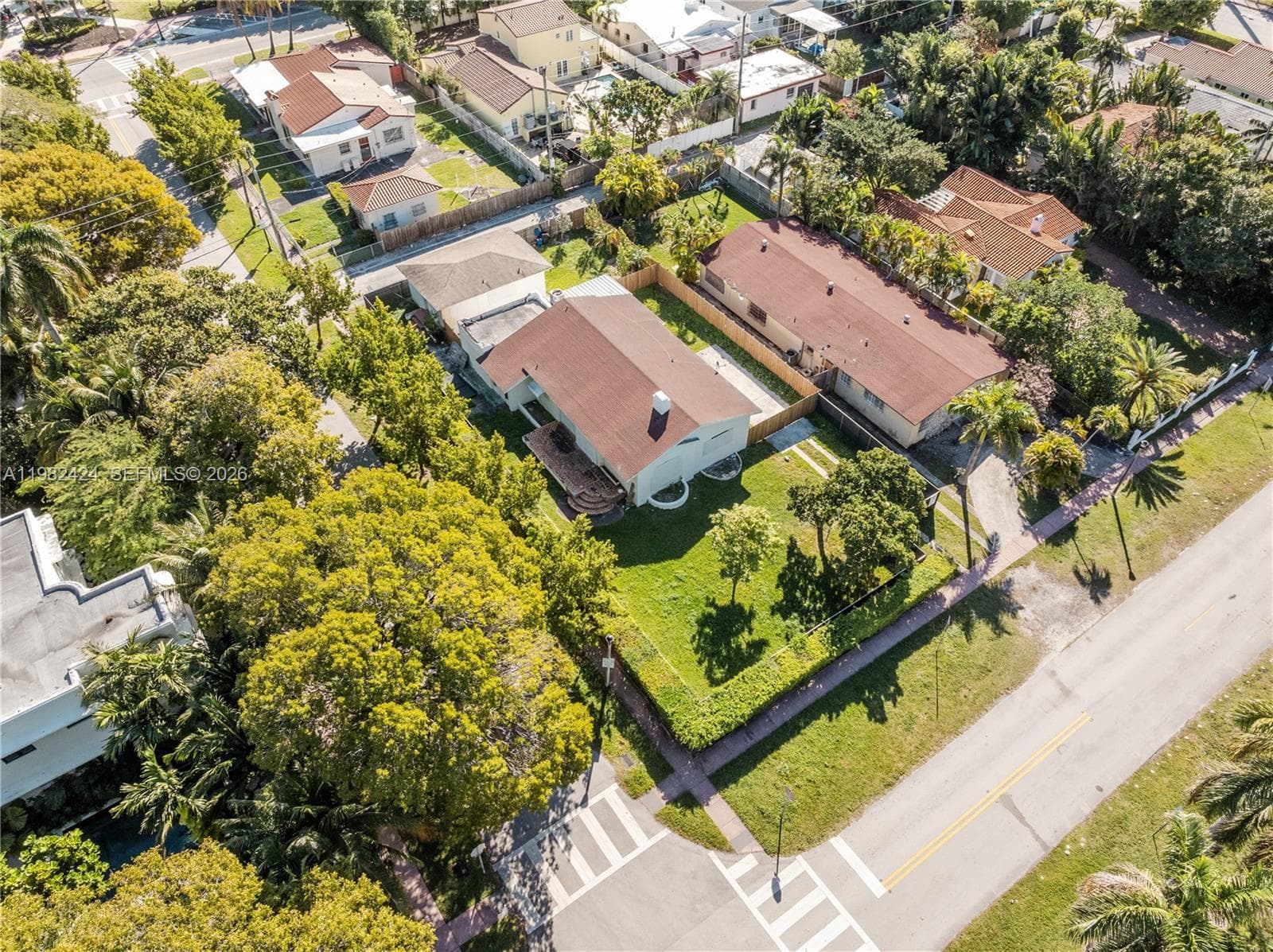 1255 Lenox Ave, Miami Beach FL 33139 — 7